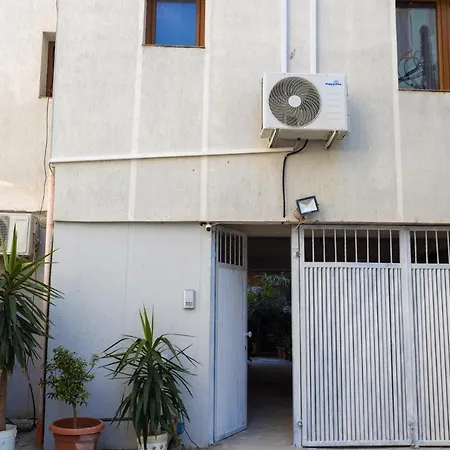 Pensjonat Toni's Wlora